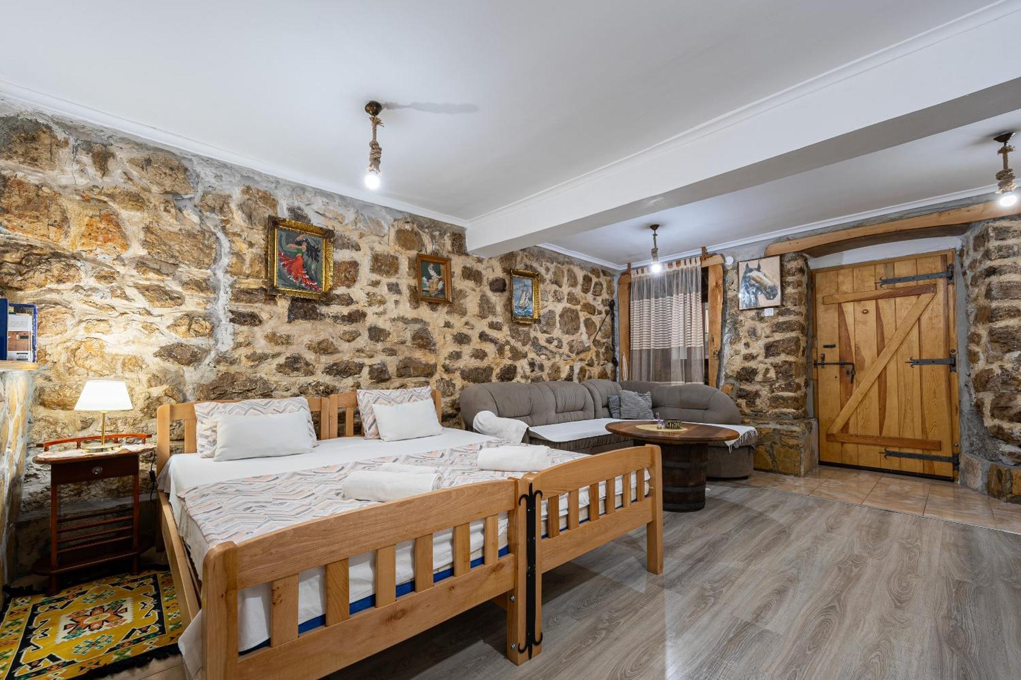 Apartament Old House Kontic Nikšić Zewnętrze zdjęcie