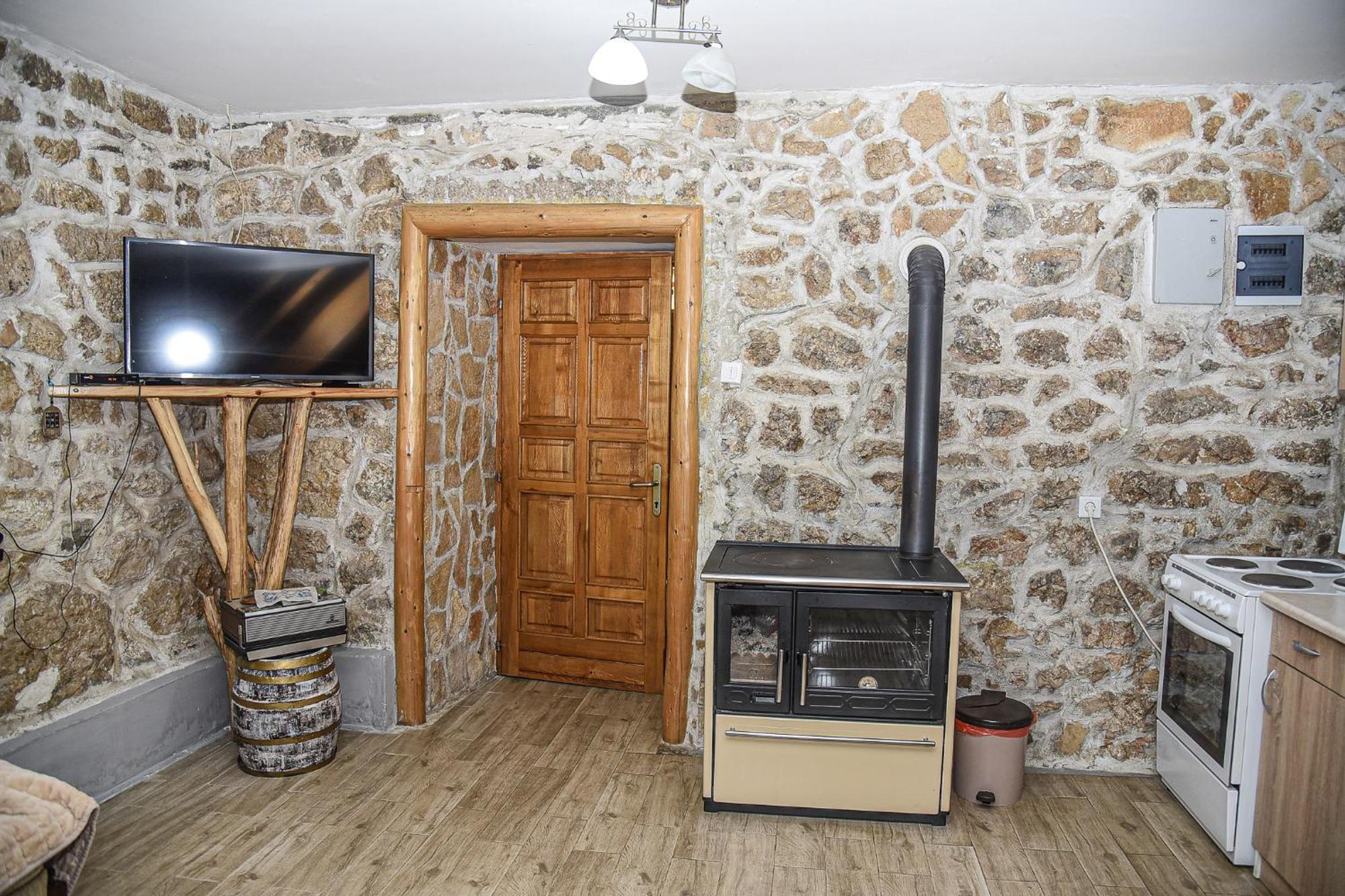 Apartament Old House Kontic Nikšić Pokój zdjęcie