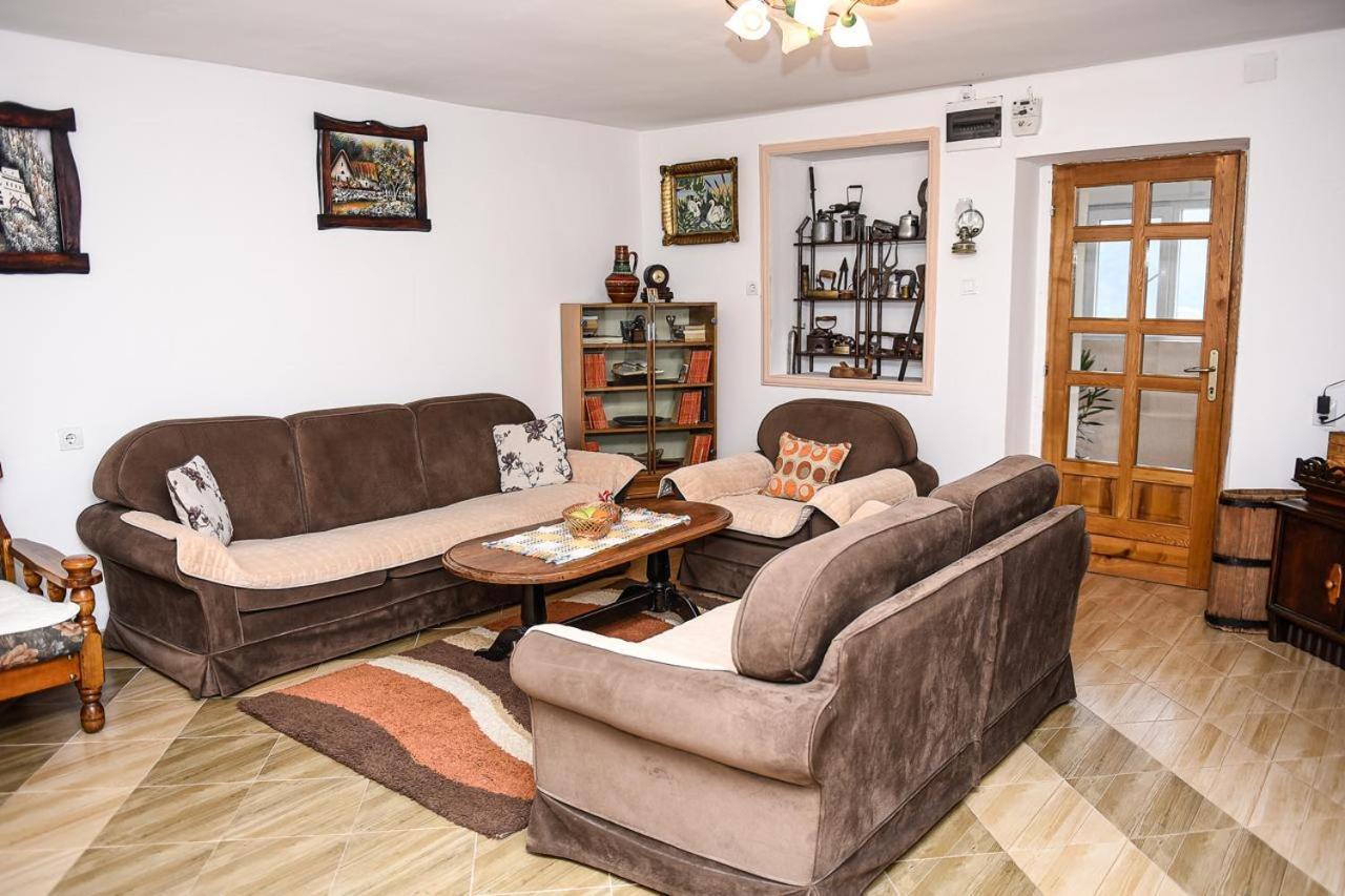 Apartament Old House Kontic Nikšić Zewnętrze zdjęcie