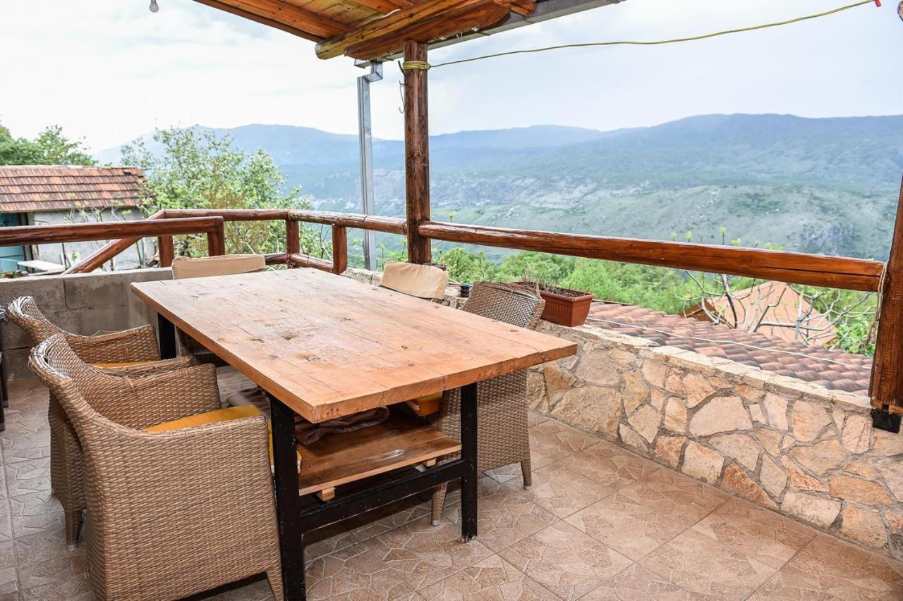 Apartament Old House Kontic Nikšić Zewnętrze zdjęcie